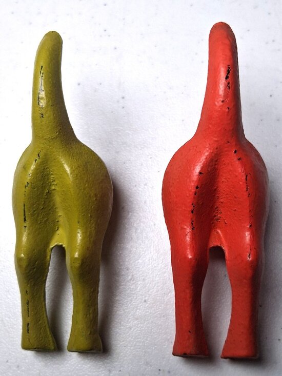 Unknown Other - Cast Iron Dog Tail Hooks Pair Wall Mounted Hanging Orange Lime Green Dogs 5"